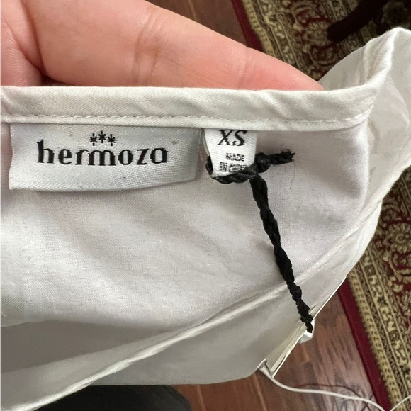 NWT Hermoza – Magdalena Flounce Short Sleeve Mini Dress in White - Picture 4 of 10